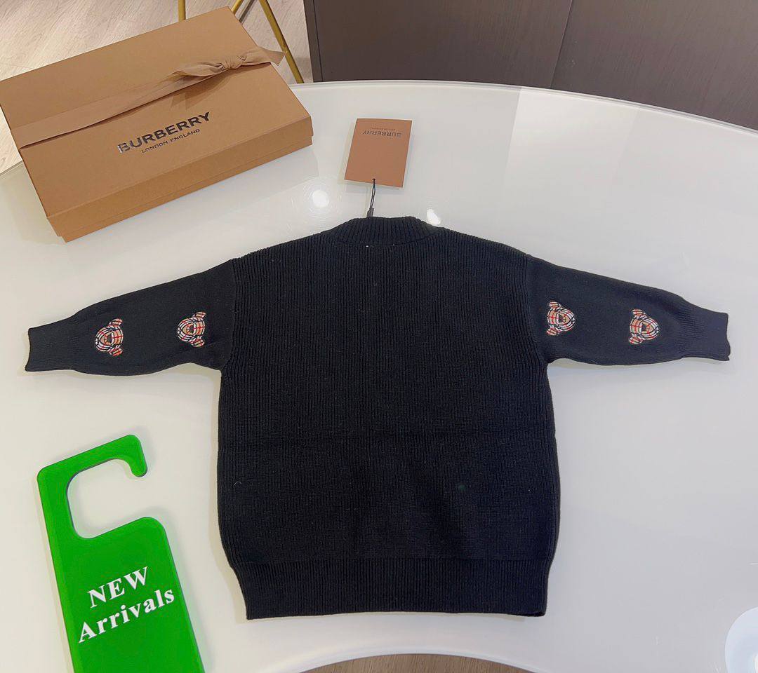 Кардиган из высококачественного материала Burberry BP-37889 Кардиган из высококачественного материала Burberry BP-37889