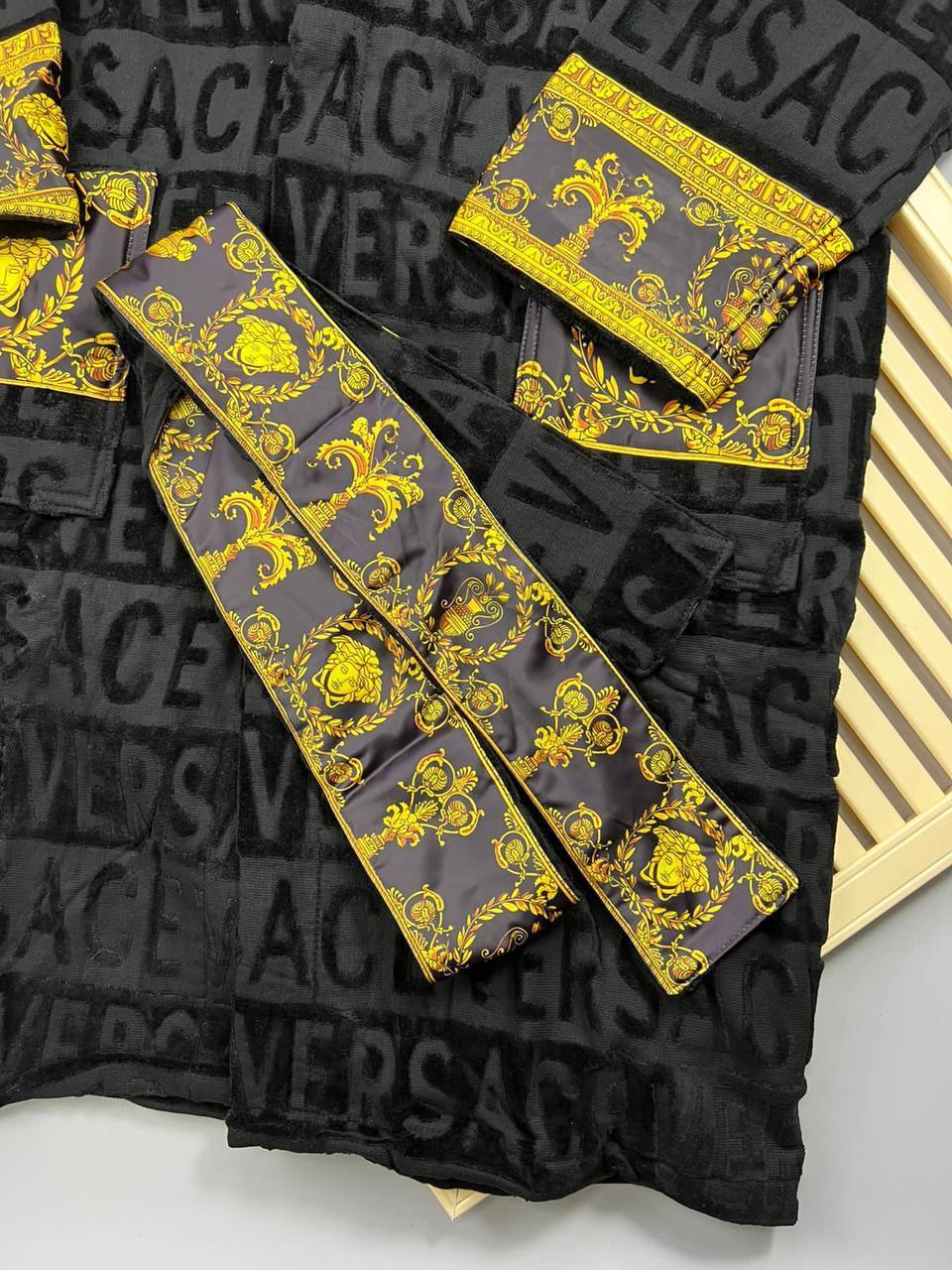 Мужской халат Versace BP-18628 Мужской халат Versace BP-18628