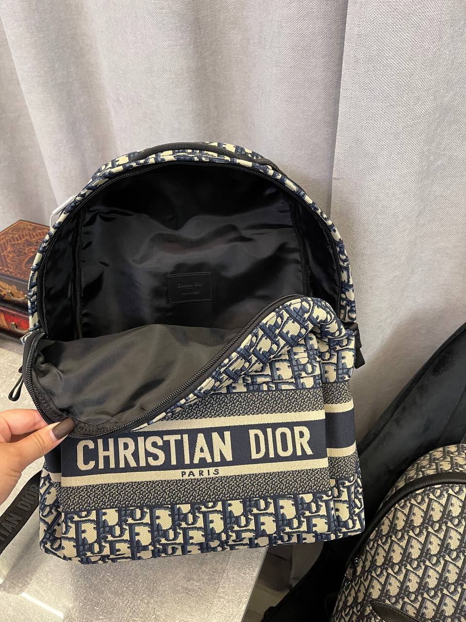 Рюкзак 40*30 cm коллекционный Christian Dior BP-42144 Рюкзак 40*30 cm коллекционный Christian Dior BP-42144