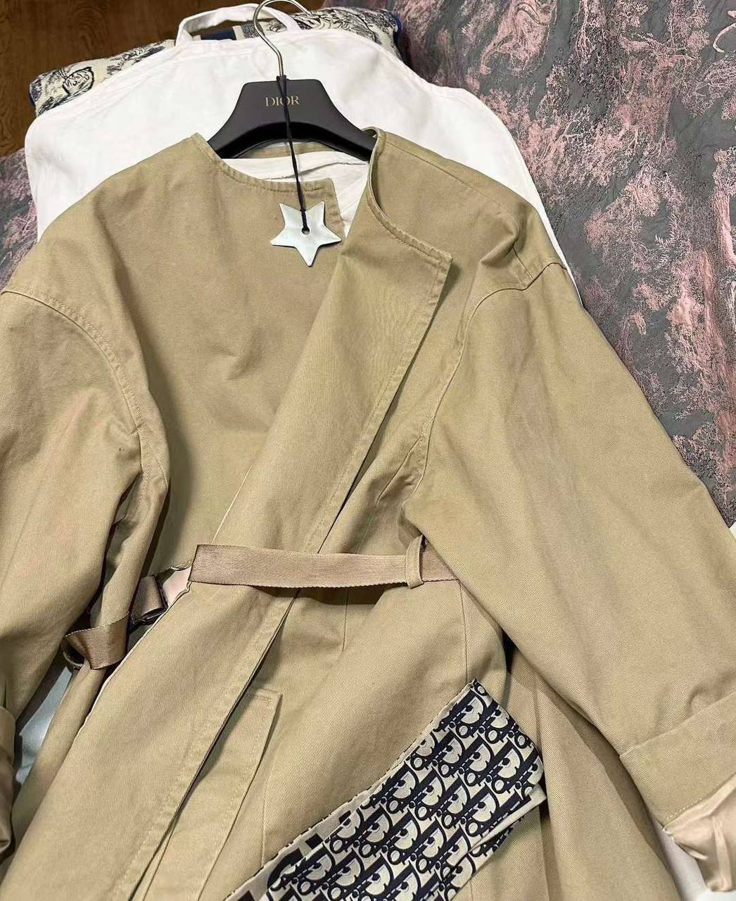 Премиум плащ Christian Dior BP-45510 Премиум плащ Christian Dior BP-45510