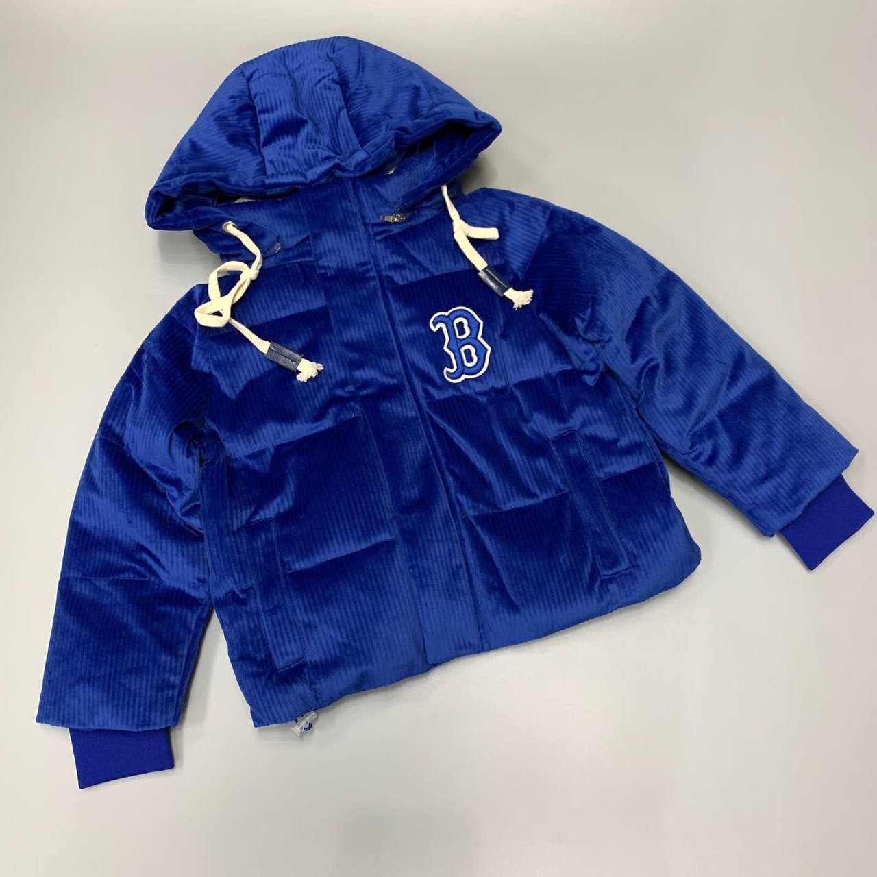 Куртка из высококачественного материала Burberry BP-19754 Куртка из высококачественного материала Burberry BP-19754