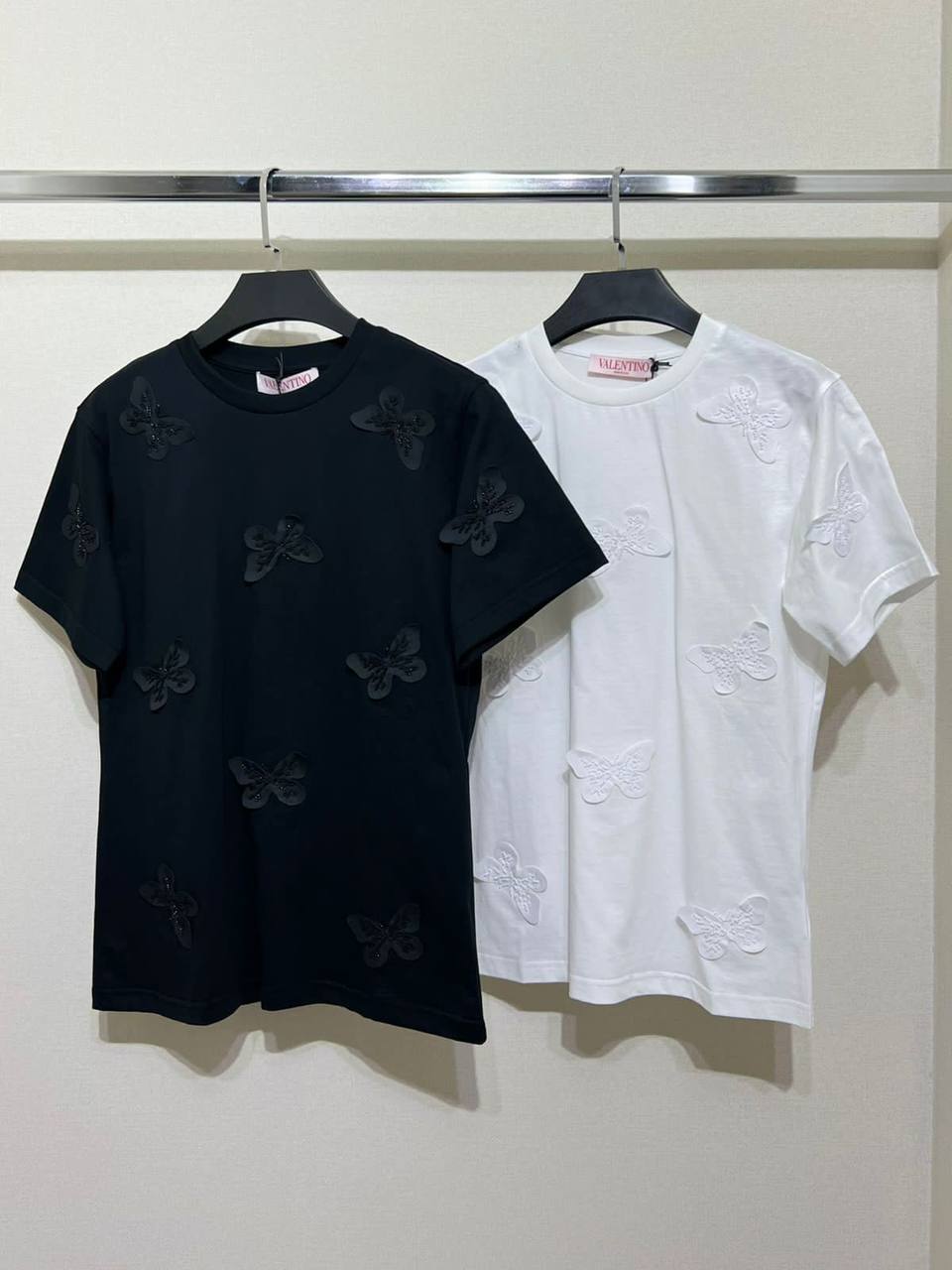 Valentino BP-45597 эксклюзивная футболка Valentino BP-45597 эксклюзивная футболка