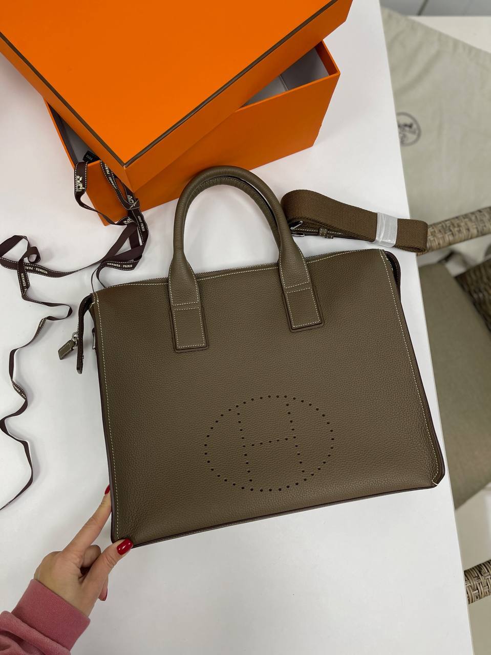 Портфель Hermes BP-24215 премиум-класса Портфель Hermes BP-24215 премиум-класса