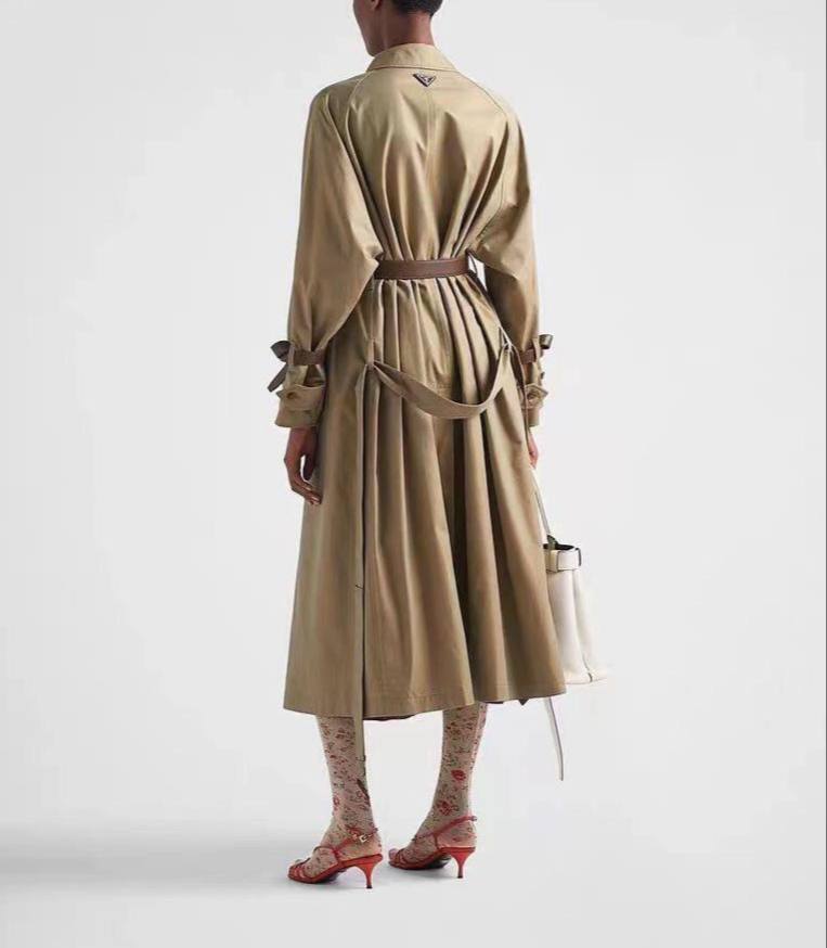 Элитный плащ Prada BP-53416 Элитный плащ Prada BP-53416