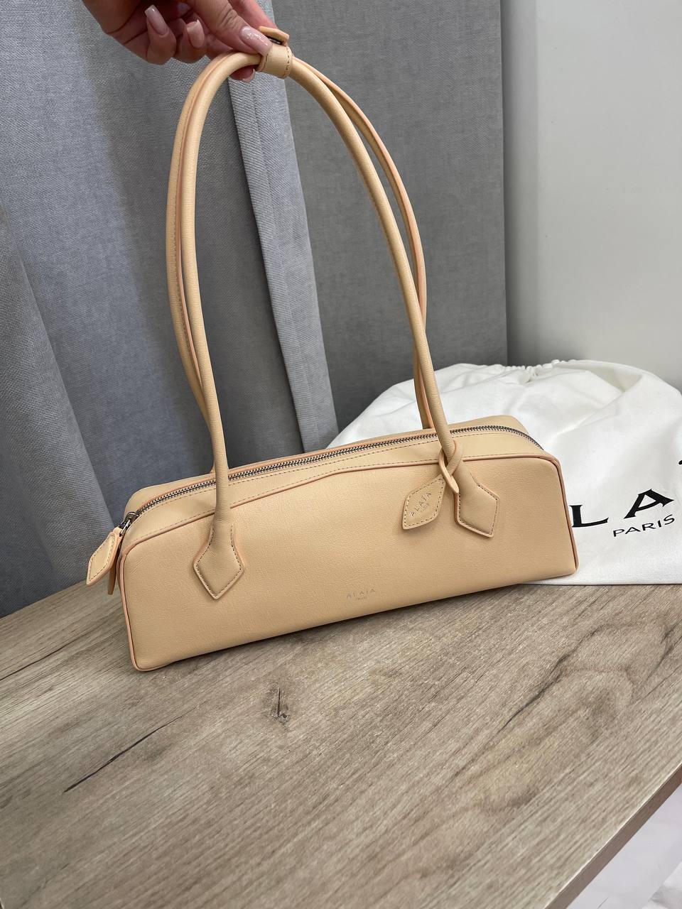 Элитная женская сумка Alaia BP-51917 Элитная женская сумка Alaia BP-51917