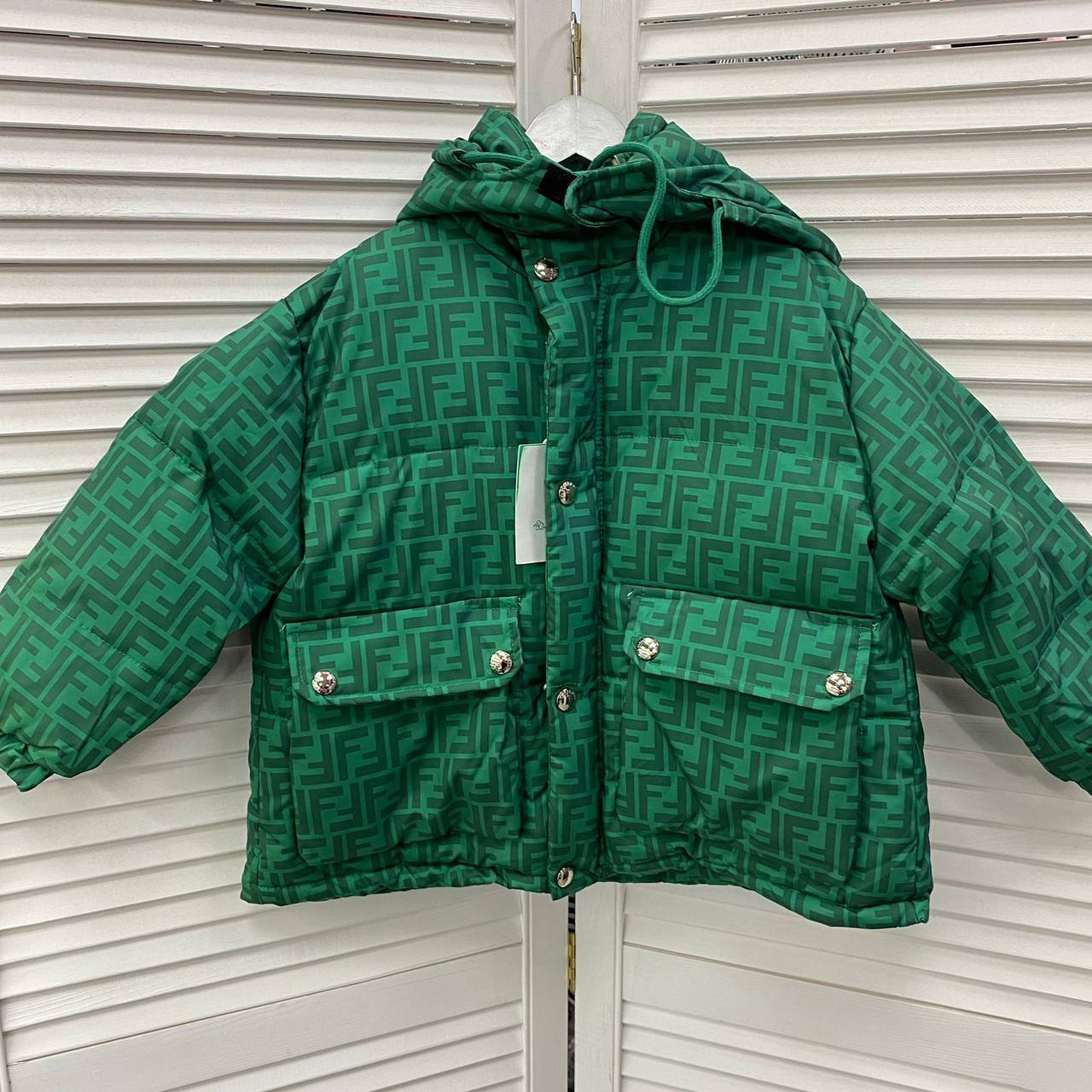 Куртка лимитная из высококачественного материала Fendi BP-19755 Куртка лимитная из высококачественного материала Fendi BP-19755