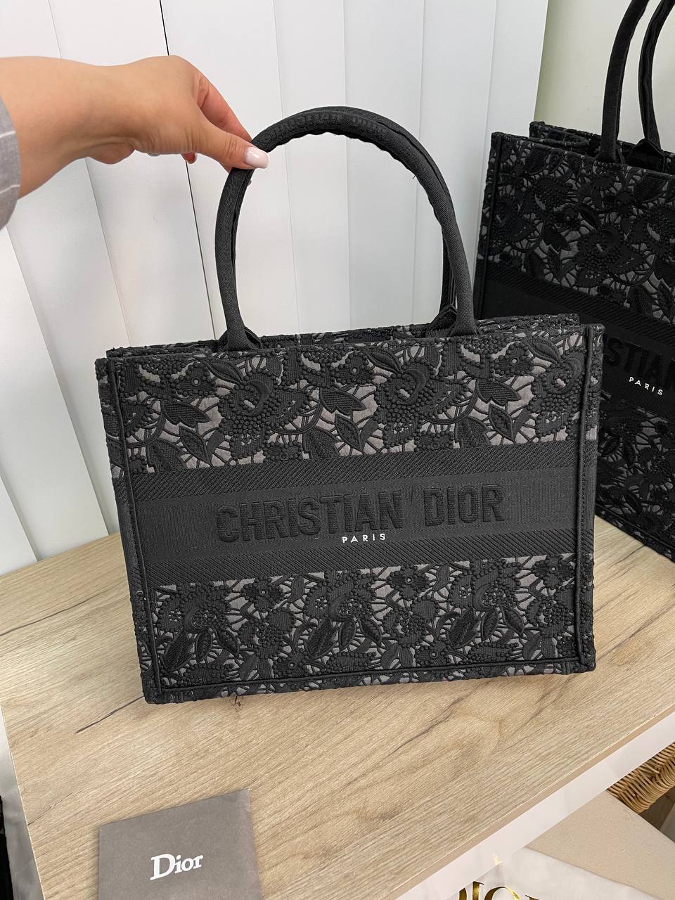 Коллекционная женская сумка Book Tote 36 см Christian Dior BP-14406 Коллекционная женская сумка Book Tote 36 см Christian Dior BP-14406