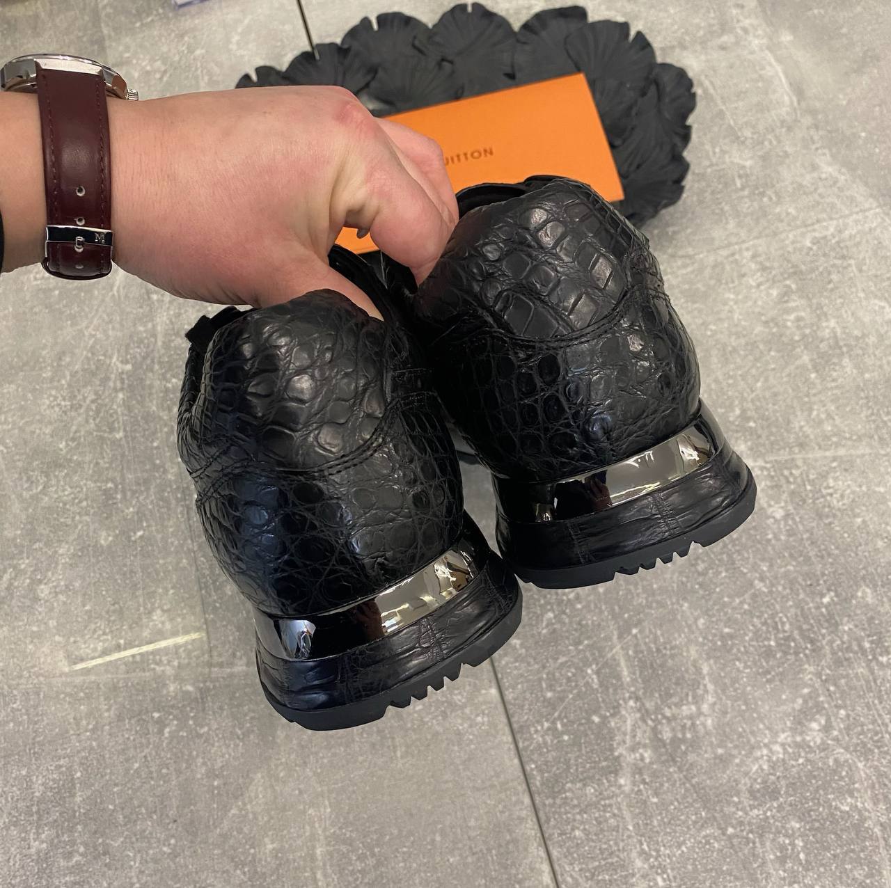 Кроссовки Louis Vuitton из кожи крокодила лимитированные BP-45988 Кроссовки Louis Vuitton из кожи крокодила лимитированные BP-45988