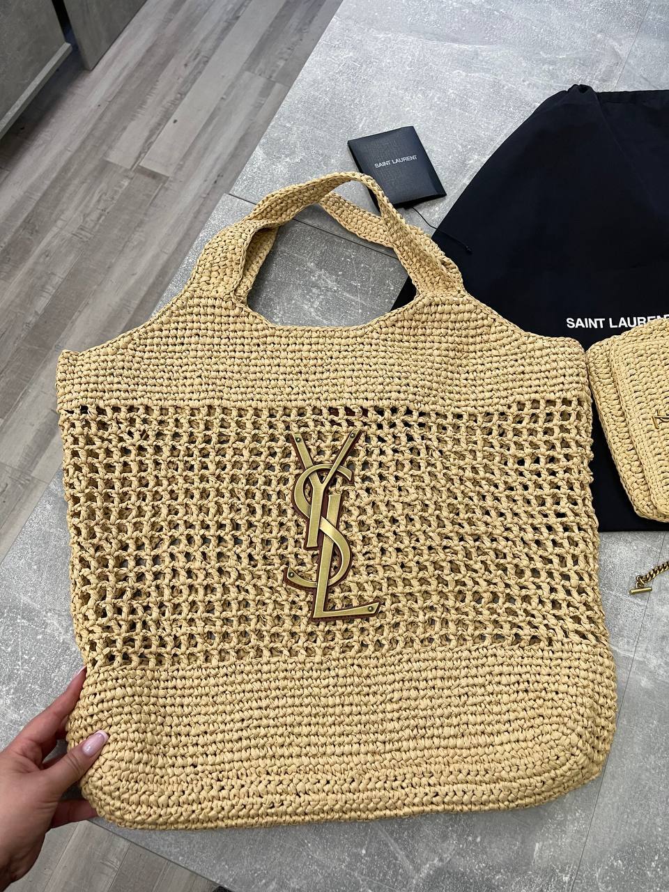 Песочная женская сумка Yves Saint Laurent BP-49299 Песочная женская сумка Yves Saint Laurent BP-49299