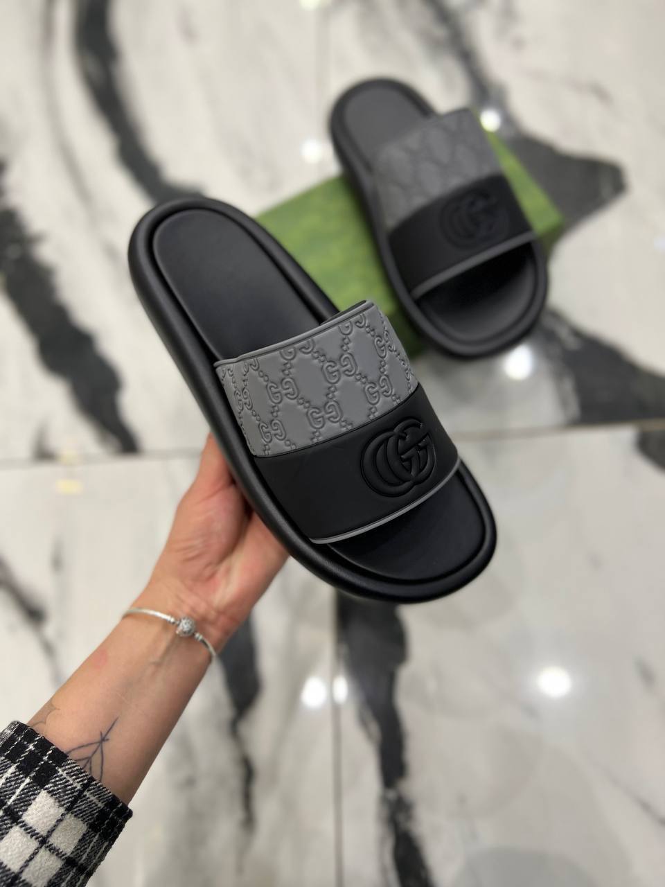 Трендовые шлёпанцы Gucci BP-33979 Трендовые шлёпанцы Gucci BP-33979