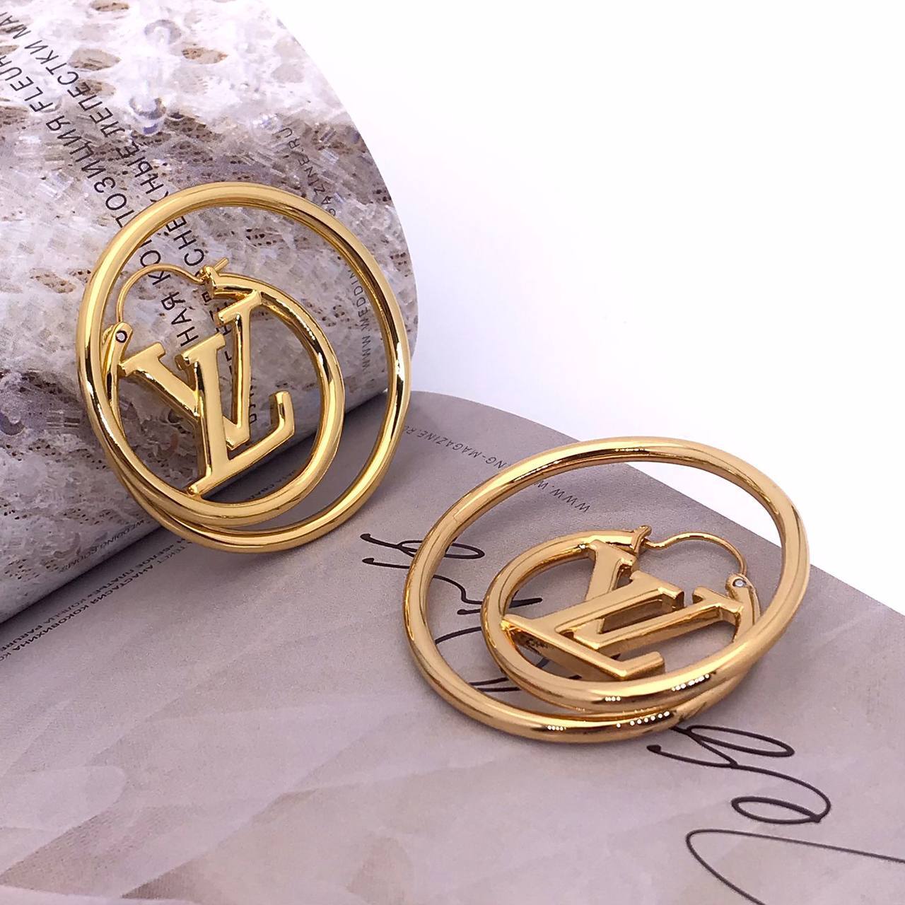 Коллекционные серьги Louis Vuitton BP-27958 Коллекционные серьги Louis Vuitton BP-27958