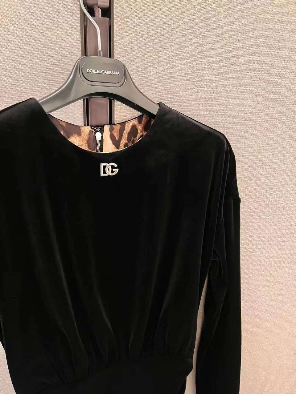 Бархатное платье Dolce & Gabbana BP-23479 премиум Бархатное платье Dolce & Gabbana BP-23479 премиум