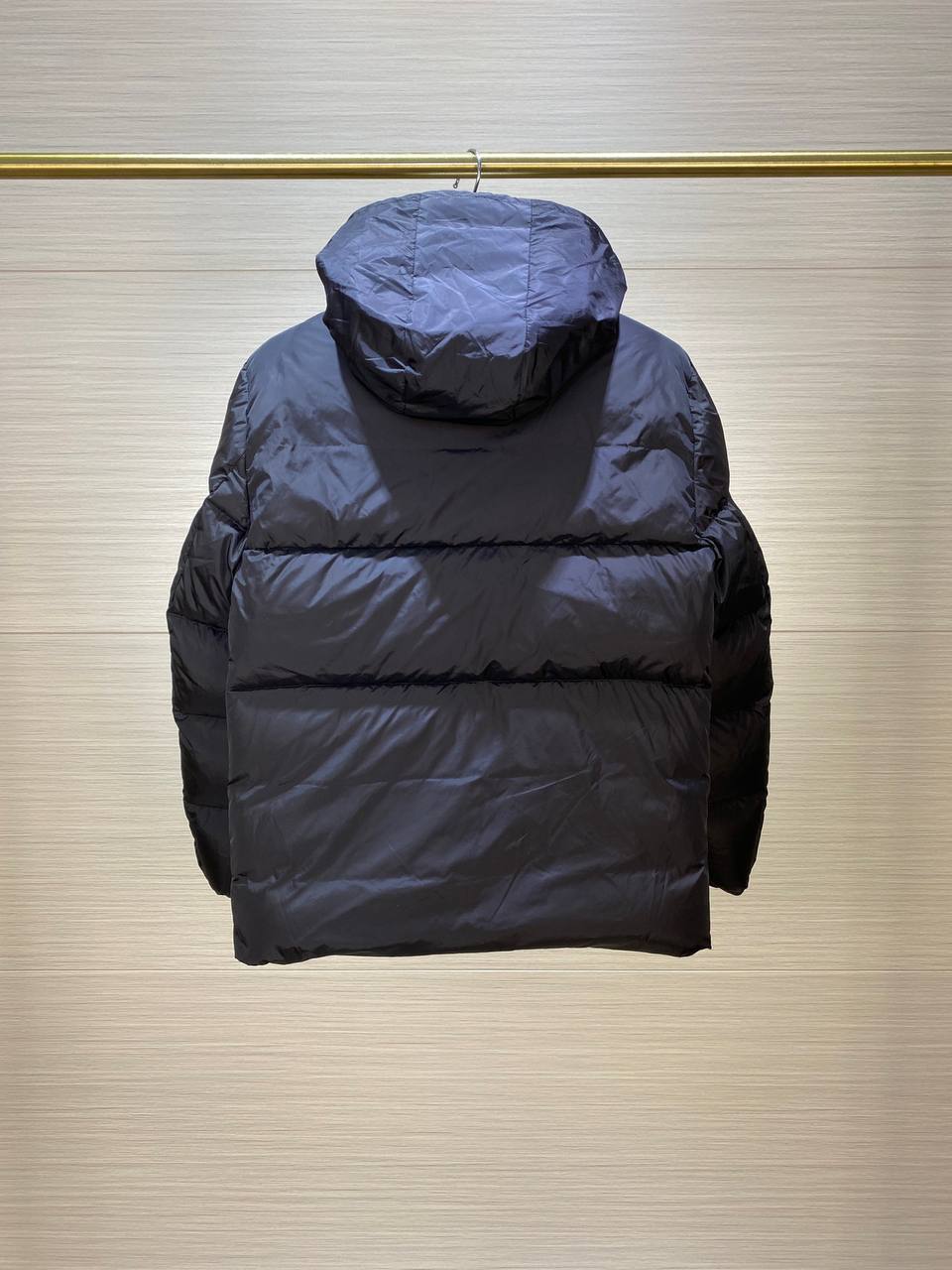 Дизайнерский пуховик черный Montcla Moncler BP-443136 Дизайнерский пуховик черный Montcla Moncler BP-443136