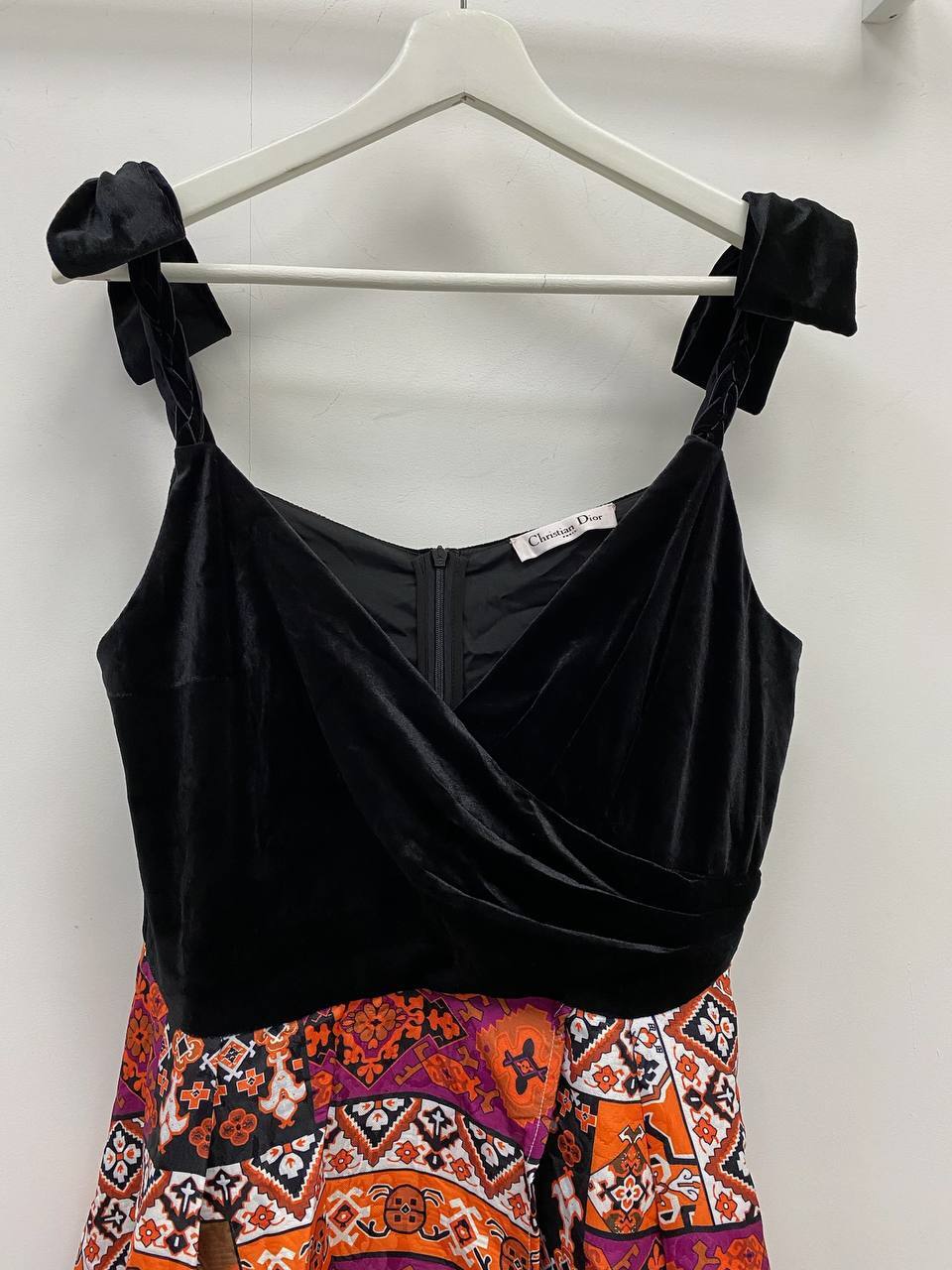 Элитное платье Christian Dior BP-23344 Элитное платье Christian Dior BP-23344