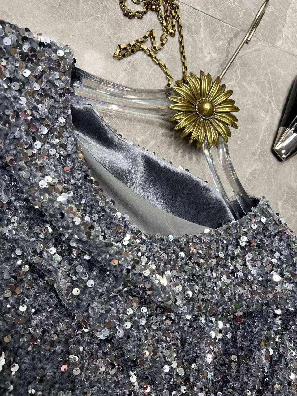 Элитное платье Yves Saint Laurent BP-25094 Элитное платье Yves Saint Laurent BP-25094