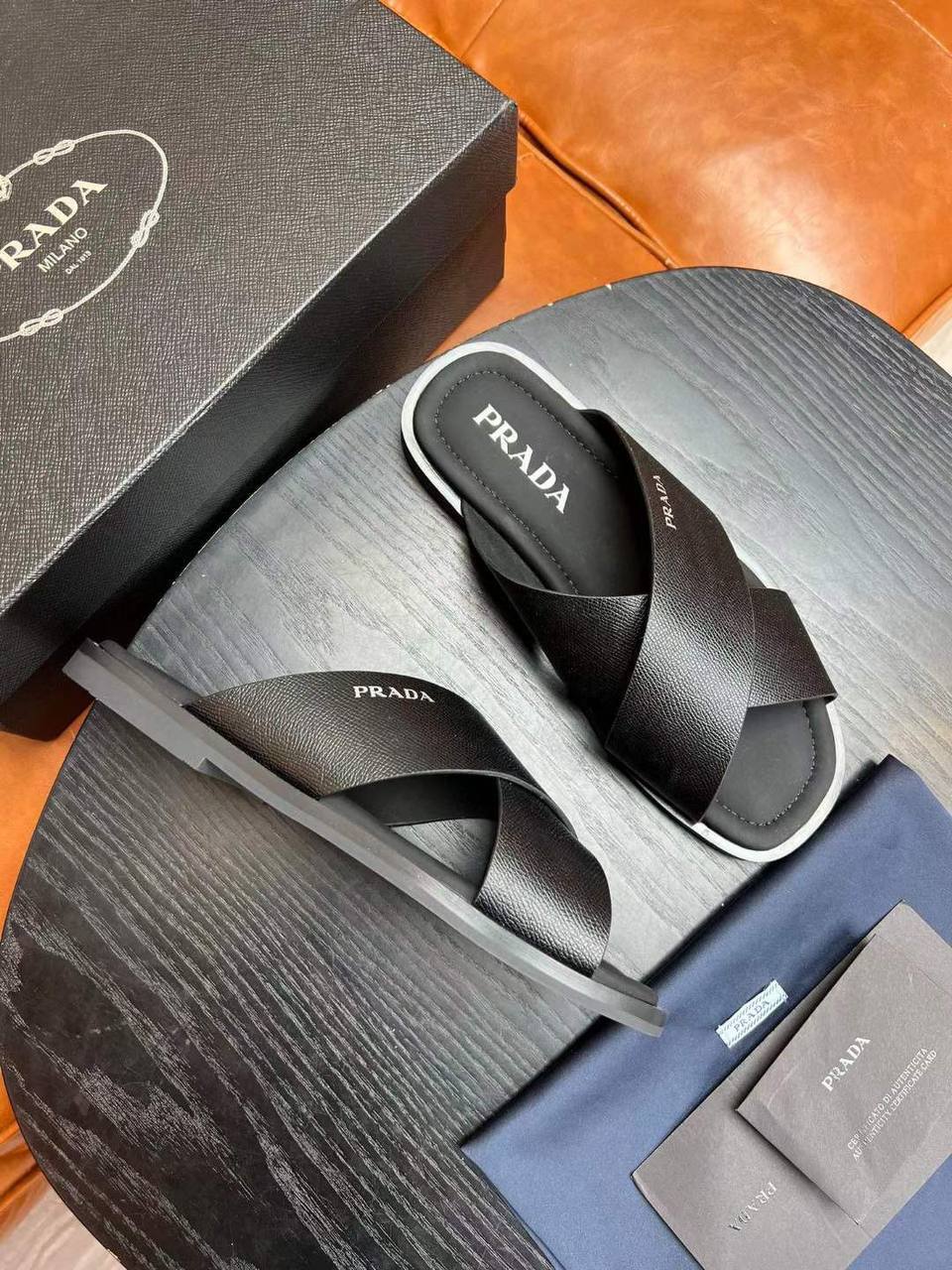 Шлёпанцы премиальные Prada BP-32888 Шлёпанцы премиальные Prada BP-32888