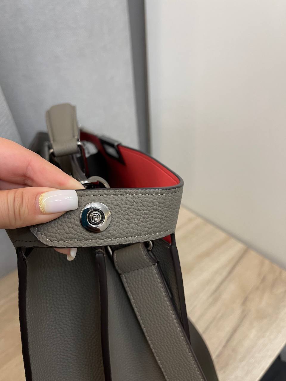 Сумка Fendi BP-40349 для мужчин Сумка Fendi BP-40349 для мужчин