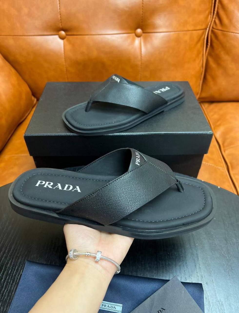 Шлёпанцы эксклюзивные Prada BP-32887 Шлёпанцы эксклюзивные Prada BP-32887