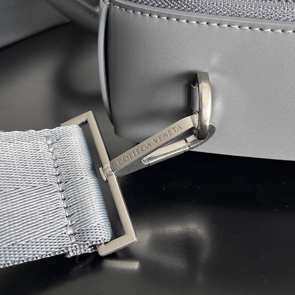 Классический портфель Bottega Veneta BP-40880 Классический портфель Bottega Veneta BP-40880