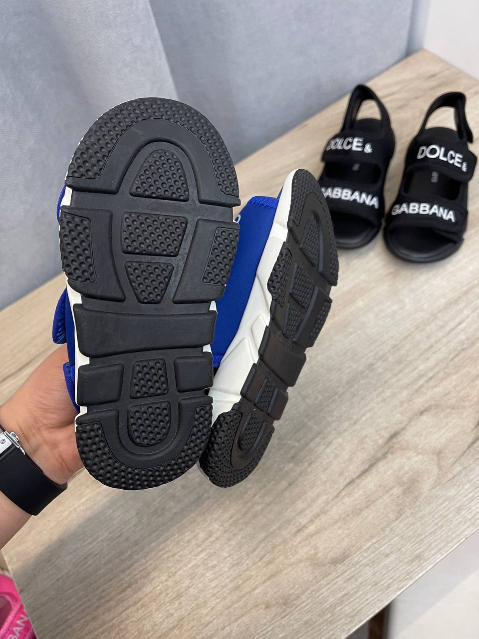 Сандалии кожаные Dolce & Gabbana BP-50308 Сандалии кожаные Dolce & Gabbana BP-50308