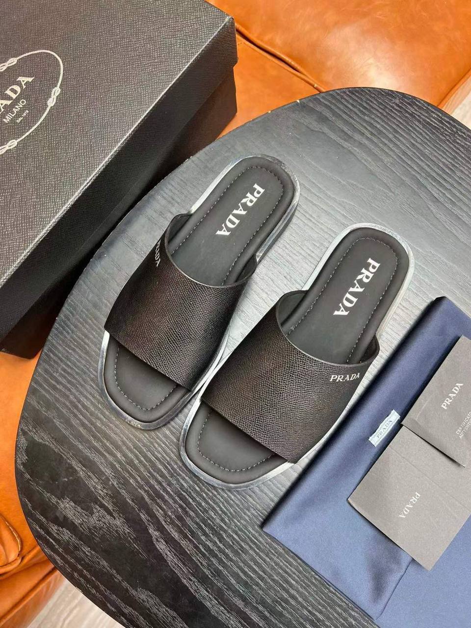 Шлёпанцы лимитированные Prada BP-32886 Шлёпанцы лимитированные Prada BP-32886