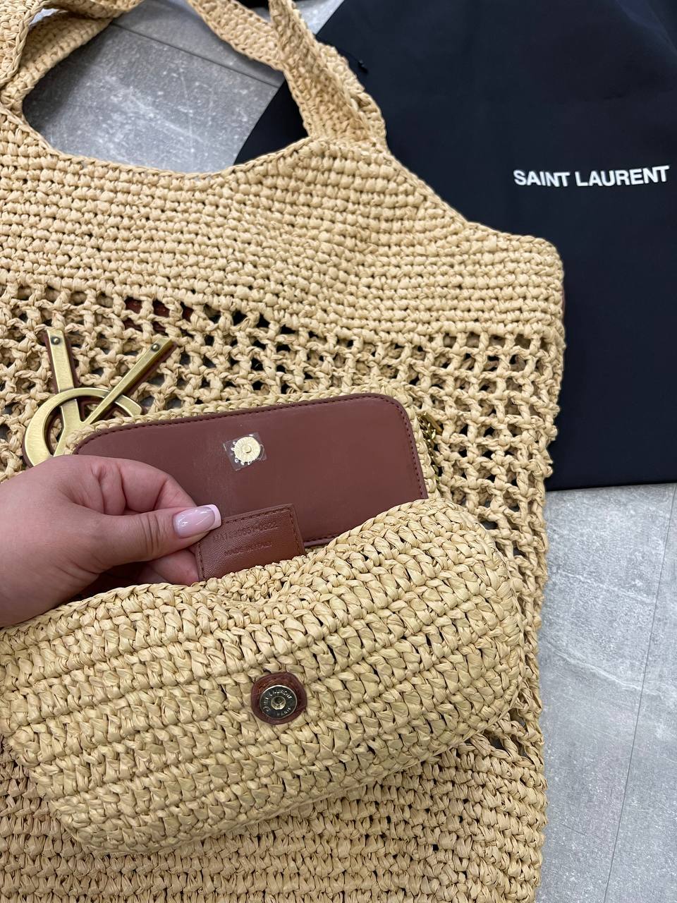 Песочная женская сумка Yves Saint Laurent BP-49299 Песочная женская сумка Yves Saint Laurent BP-49299