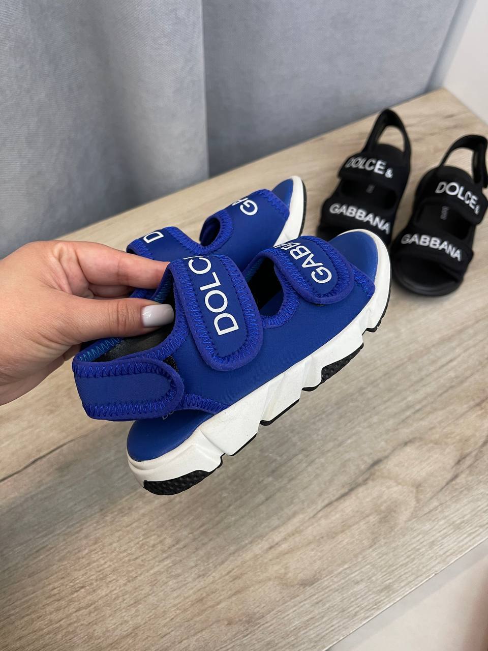 Сандалии кожаные Dolce & Gabbana BP-50308 Сандалии кожаные Dolce & Gabbana BP-50308