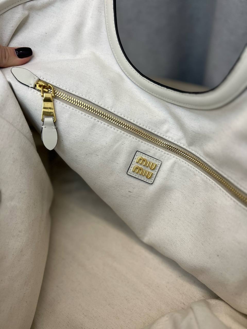 Элитная женская сумка Miu Miu BP-42977 Элитная женская сумка Miu Miu BP-42977