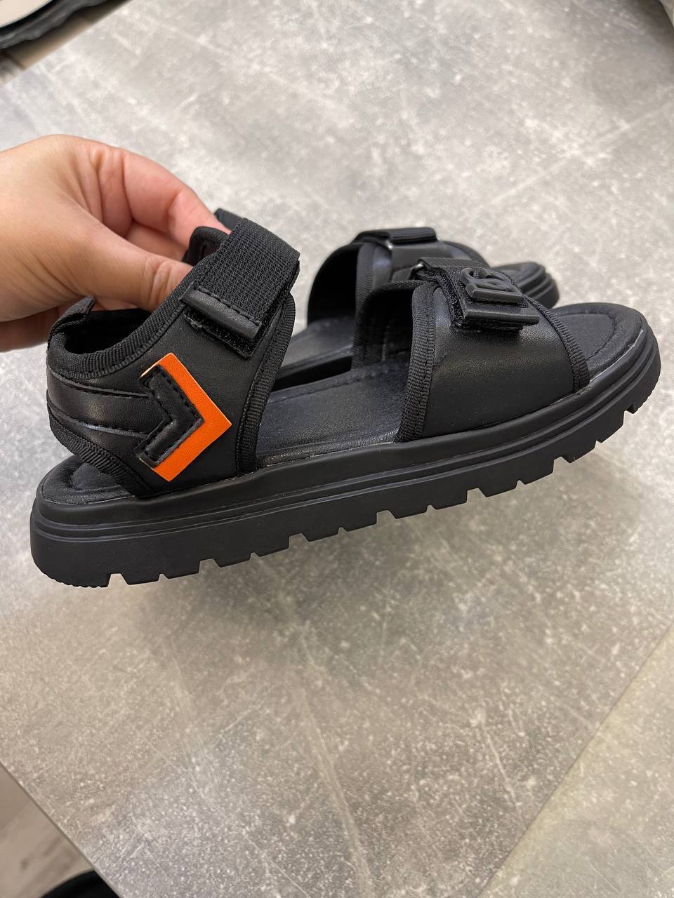 Сандалии кожаные Dolce & Gabbana BP-51007 Сандалии кожаные Dolce & Gabbana BP-51007