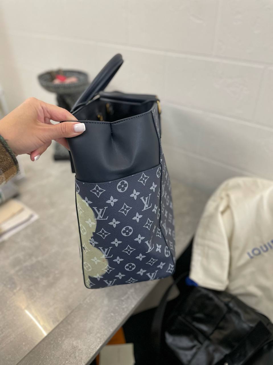 Элитная женская сумка Louis Vuitton BP-41998 Элитная женская сумка Louis Vuitton BP-41998