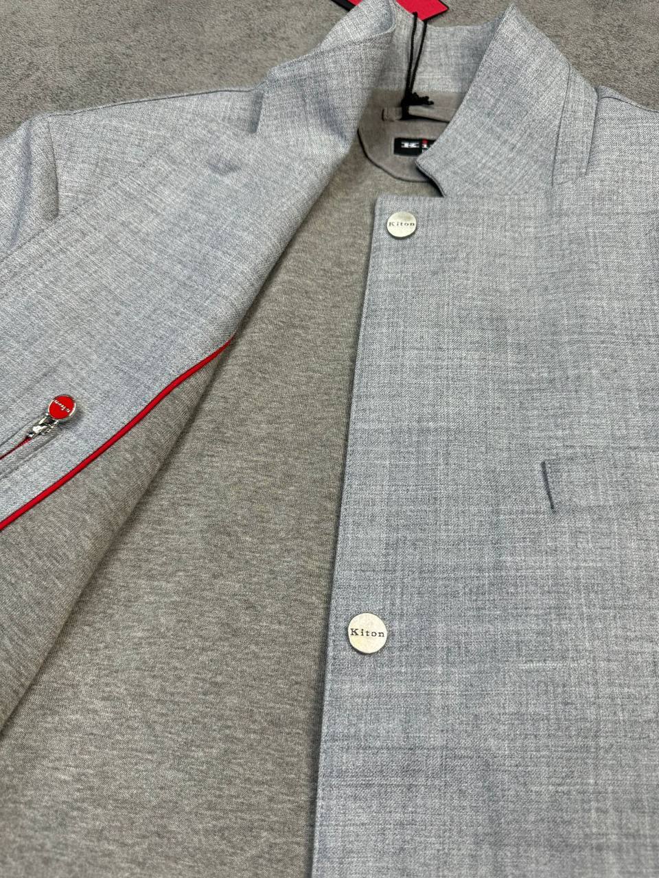 Стильная мужская куртка Kiton BP-53304 Стильная мужская куртка Kiton BP-53304