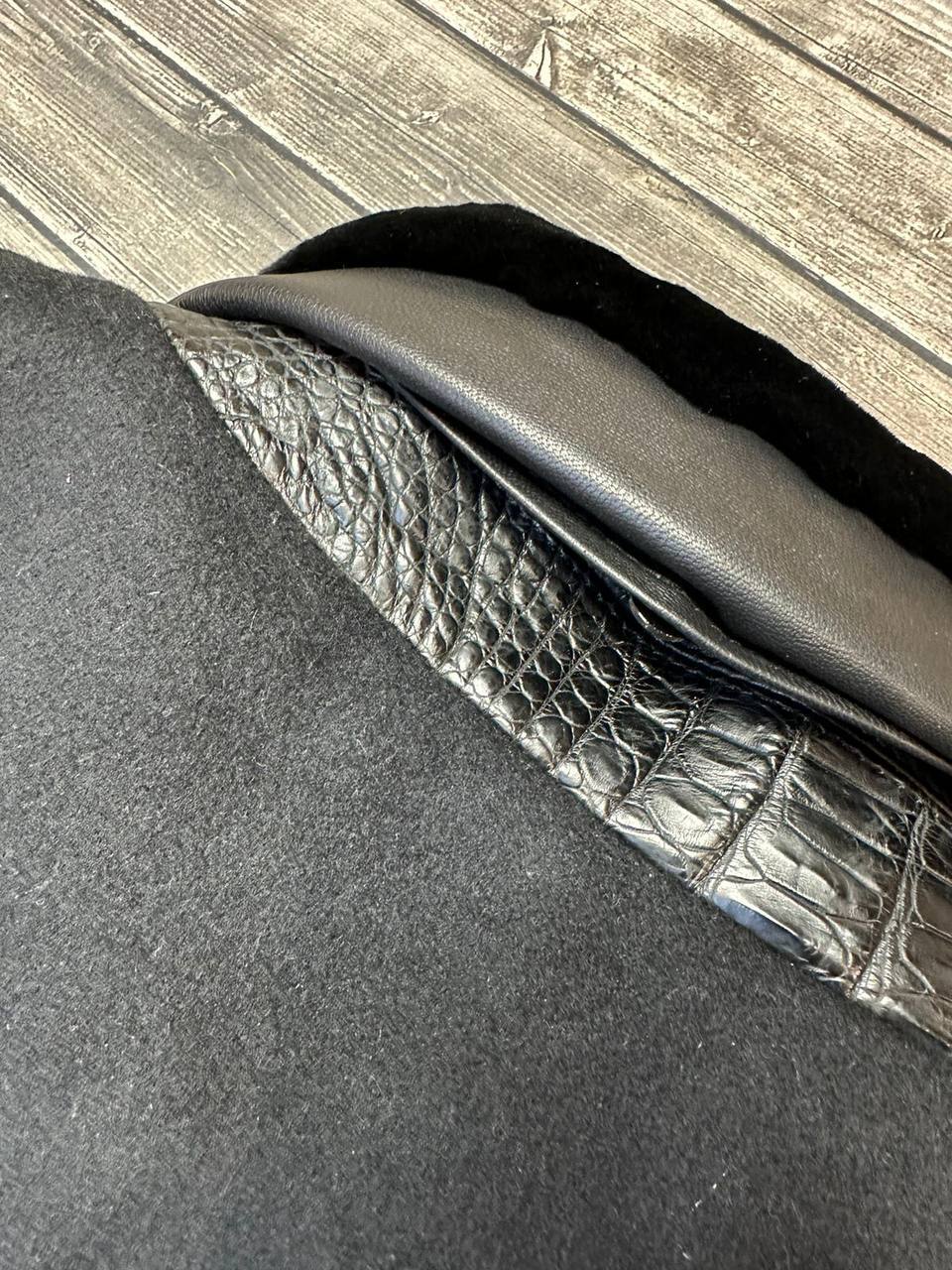 Повседневная куртка с кожей крокодила Angelo Galasso BP-24781 Повседневная куртка с кожей крокодила Angelo Galasso BP-24781