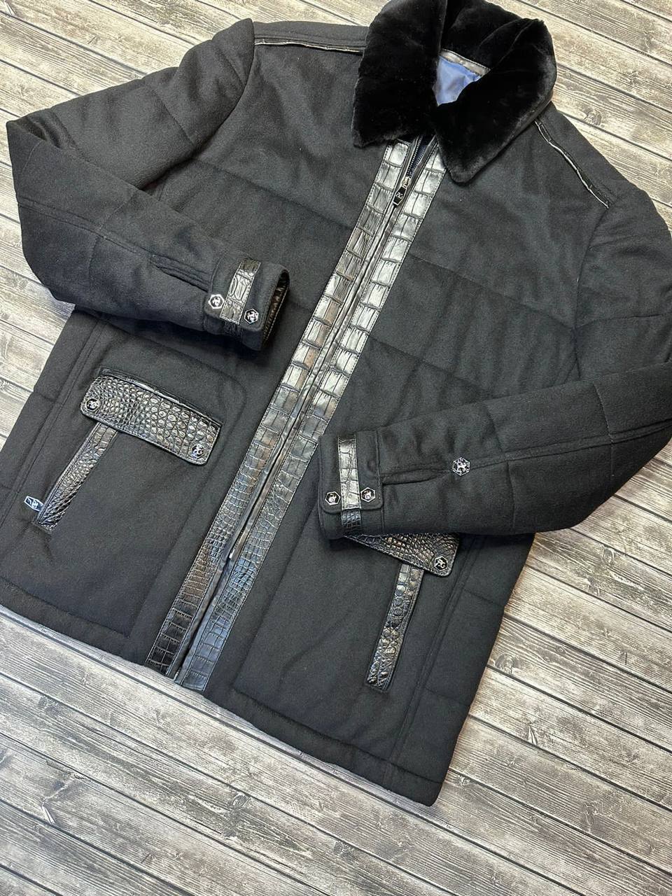 Повседневная куртка с кожей крокодила Angelo Galasso BP-24781 Повседневная куртка с кожей крокодила Angelo Galasso BP-24781