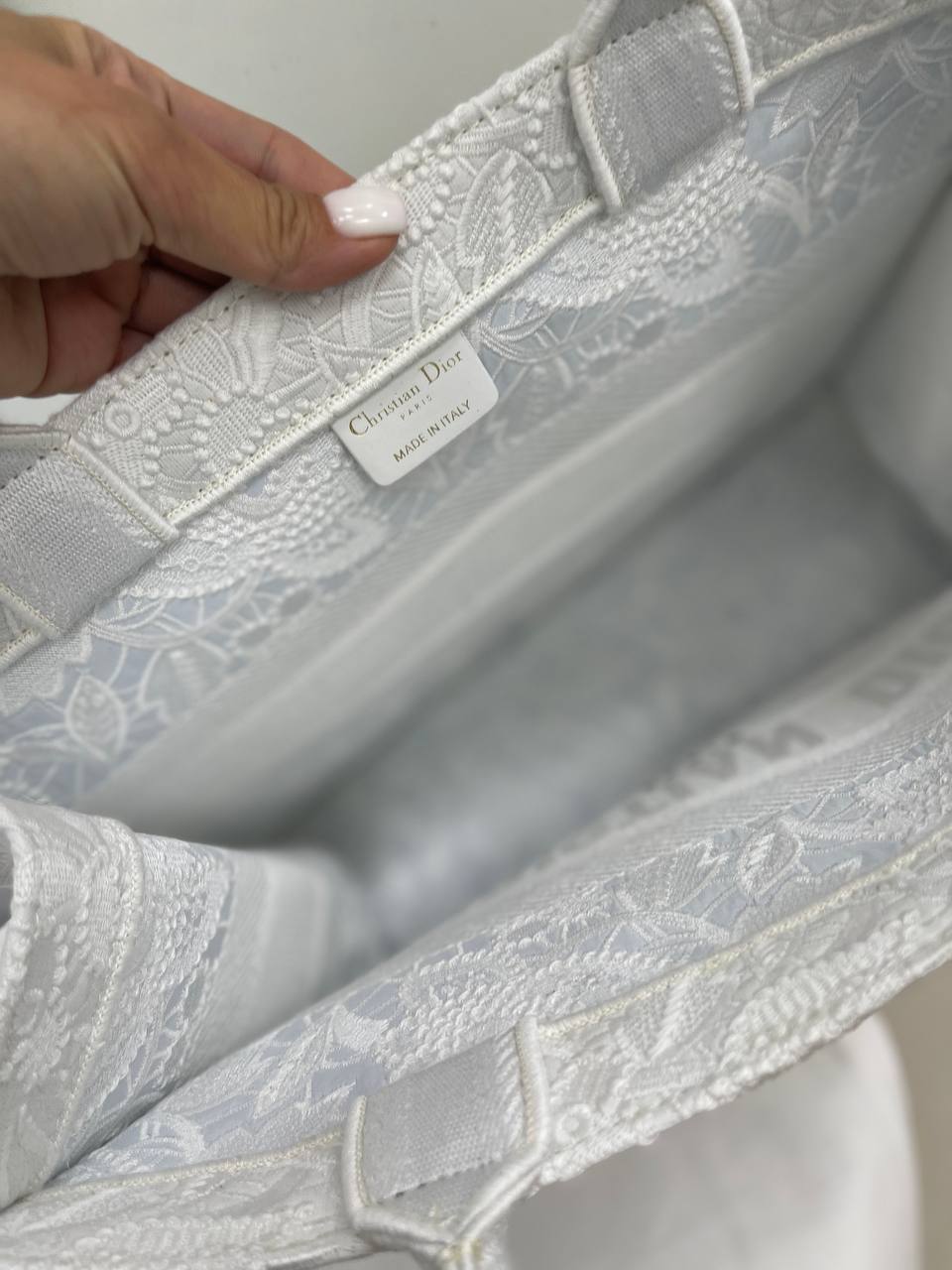 Трендовая женская сумка Book Tote 36 см Christian Dior BP-15655 Трендовая женская сумка Book Tote 36 см Christian Dior BP-15655