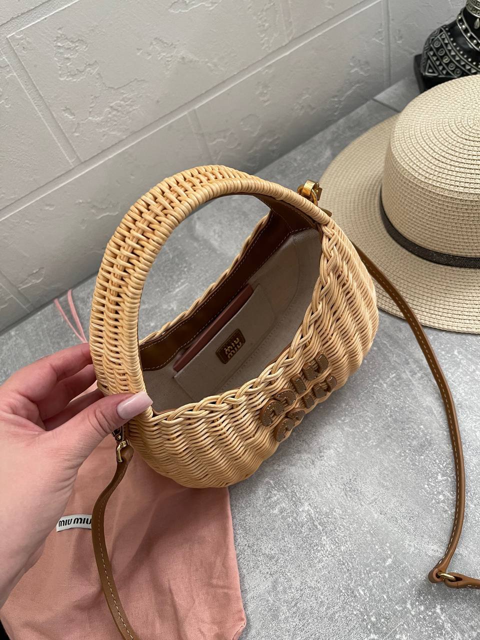 Трендовая женская сумка Miu Miu BP-51128 Трендовая женская сумка Miu Miu BP-51128