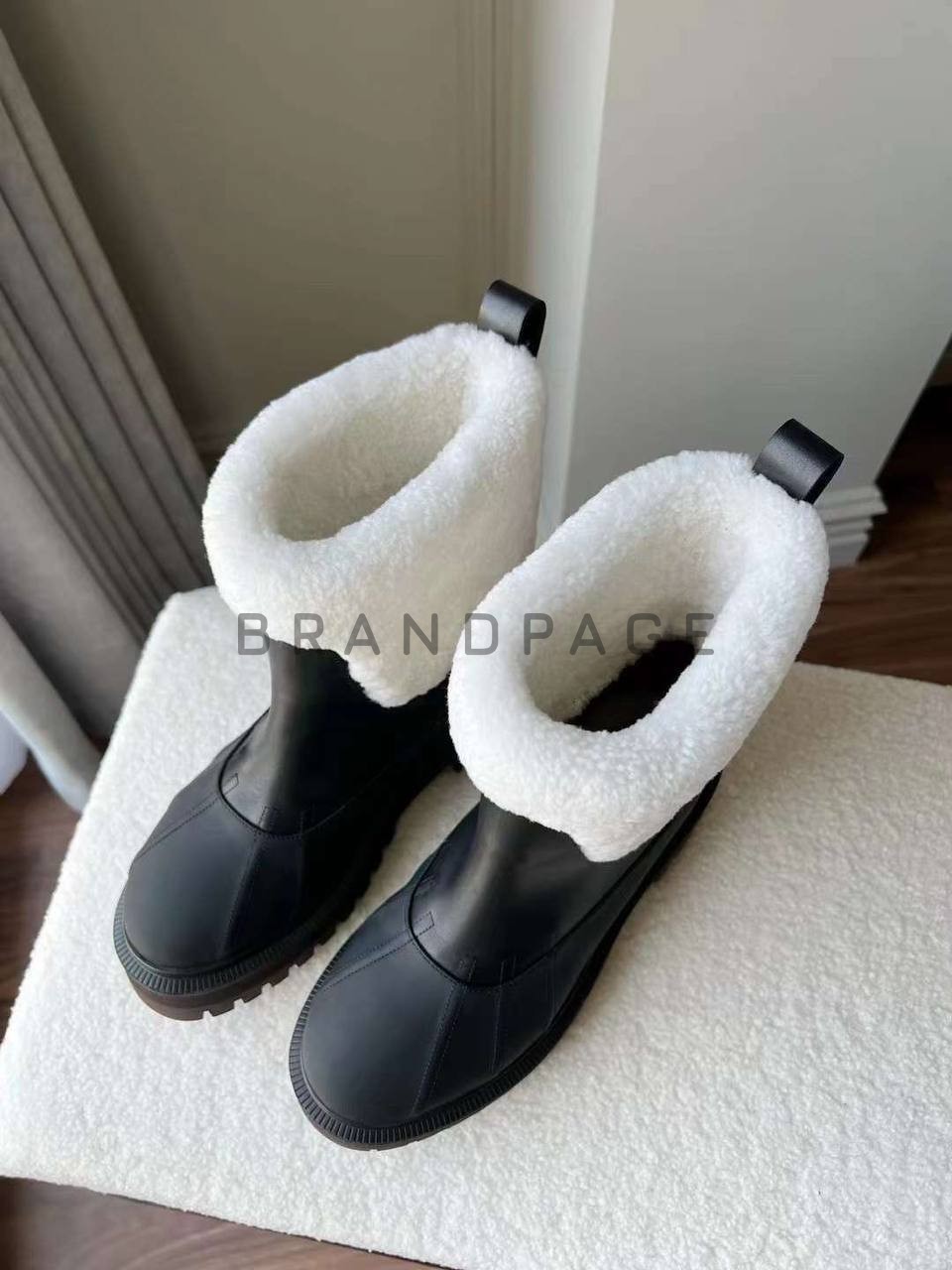 Женские ботинки из меха Loro Piana Regent BPLUX12523 Женские ботинки из меха Loro Piana Regent BPLUX12523