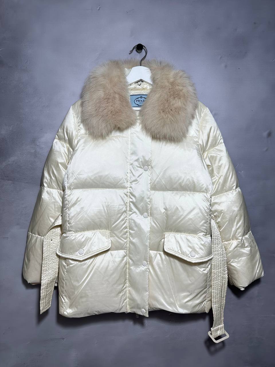 Трендовый пуховик Prada BP-42290 Трендовый пуховик Prada BP-42290