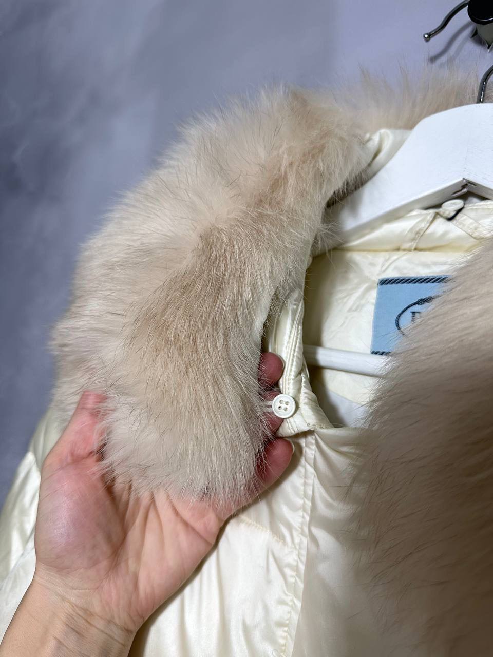 Трендовый пуховик Prada BP-42290 Трендовый пуховик Prada BP-42290