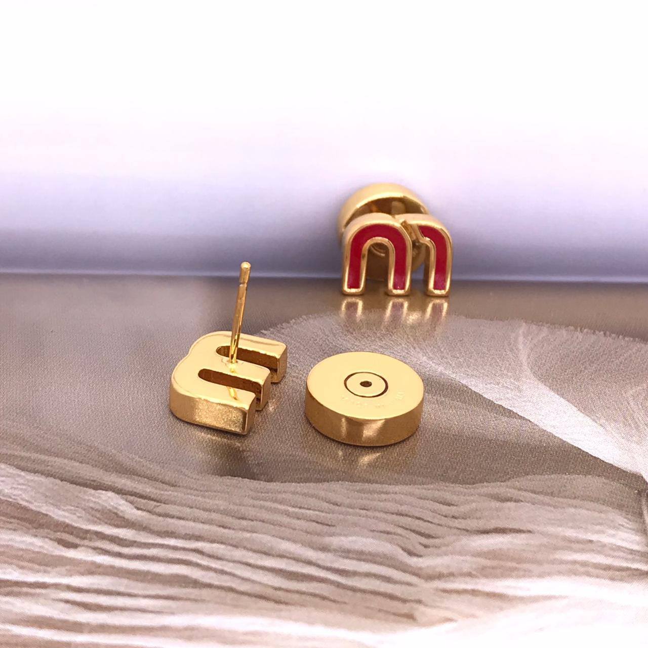 Коллекционные серьги Miu Miu BP-28072 Коллекционные серьги Miu Miu BP-28072