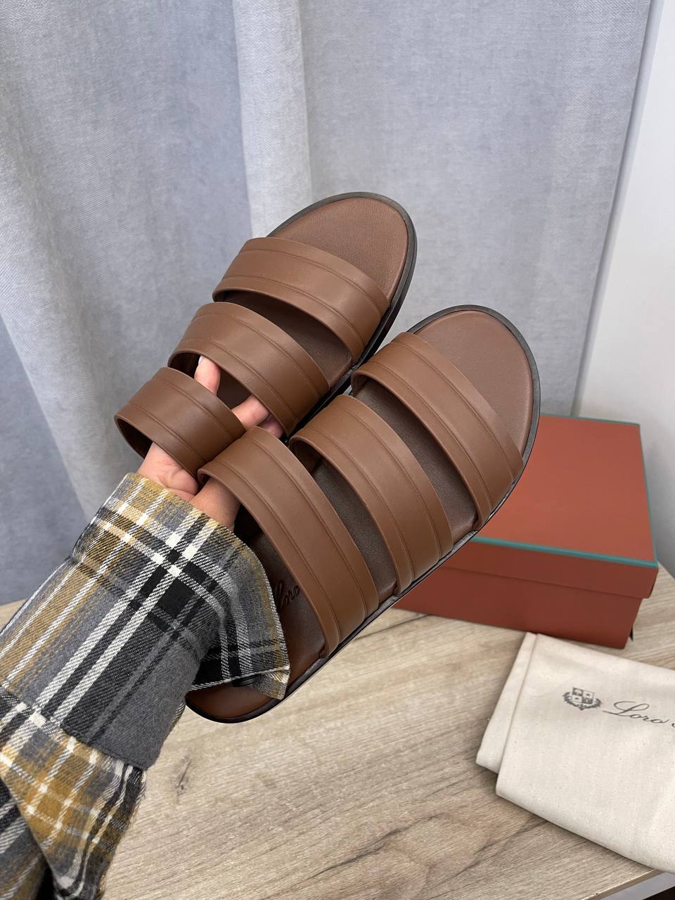 Классические шлепанцы Loro Piana BP-51314 Классические шлепанцы Loro Piana BP-51314