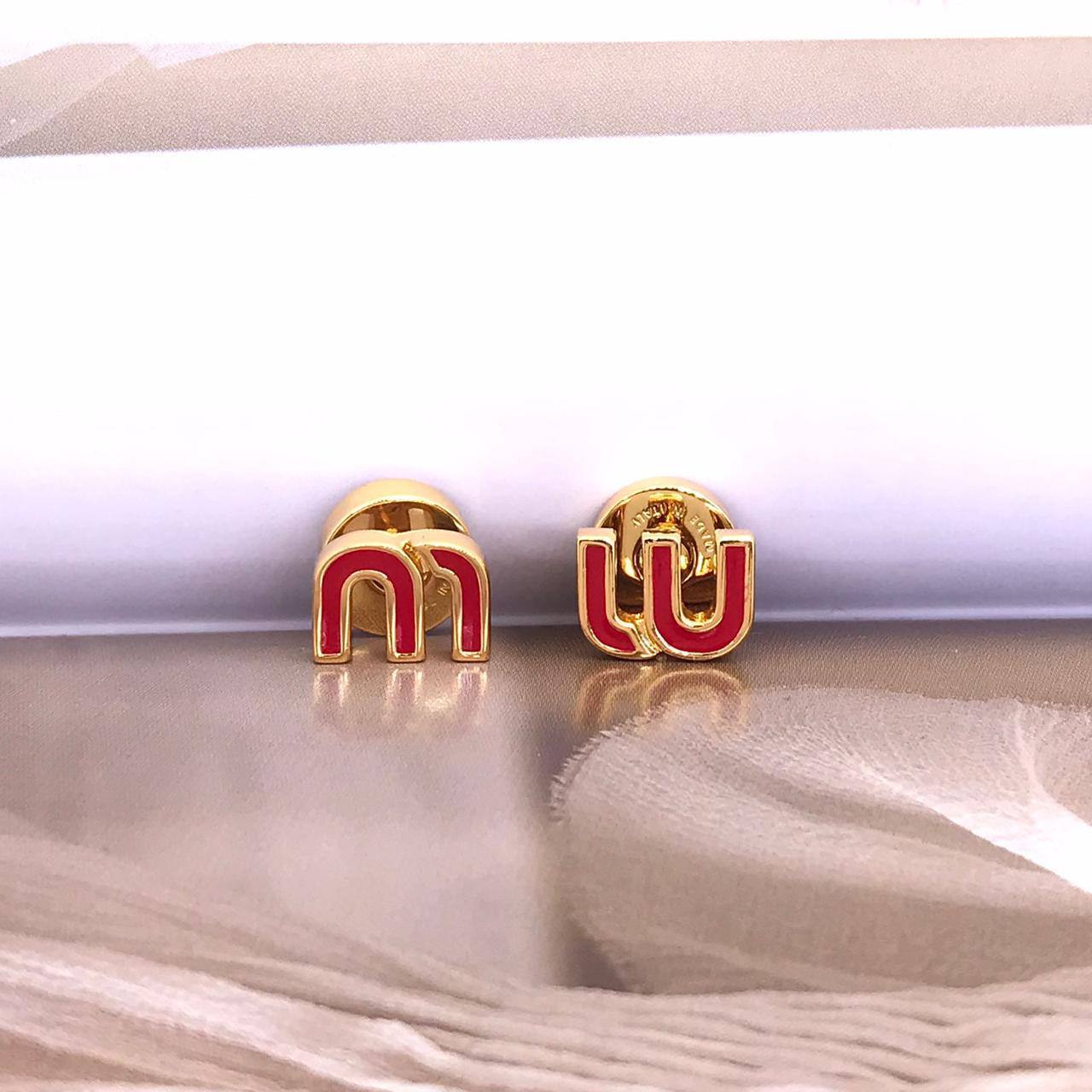 Коллекционные серьги Miu Miu BP-28072 Коллекционные серьги Miu Miu BP-28072