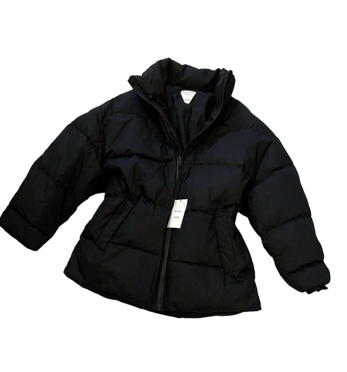 Элитный пуховик Bottega Veneta BP-24621 Элитный пуховик Bottega Veneta BP-24621