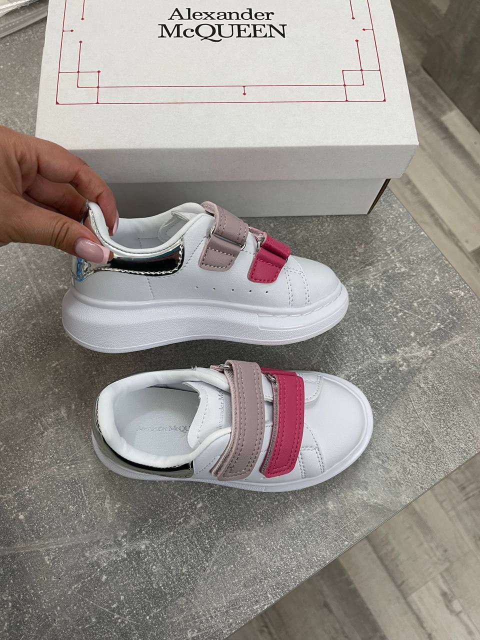 Кеды Alexander McQueen кожаные лимитированные Кеды Alexander McQueen кожаные лимитированные