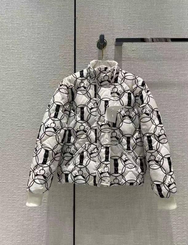 Элитный пуховик двухсторонний Hermes BP-20637 Элитный пуховик двухсторонний Hermes BP-20637