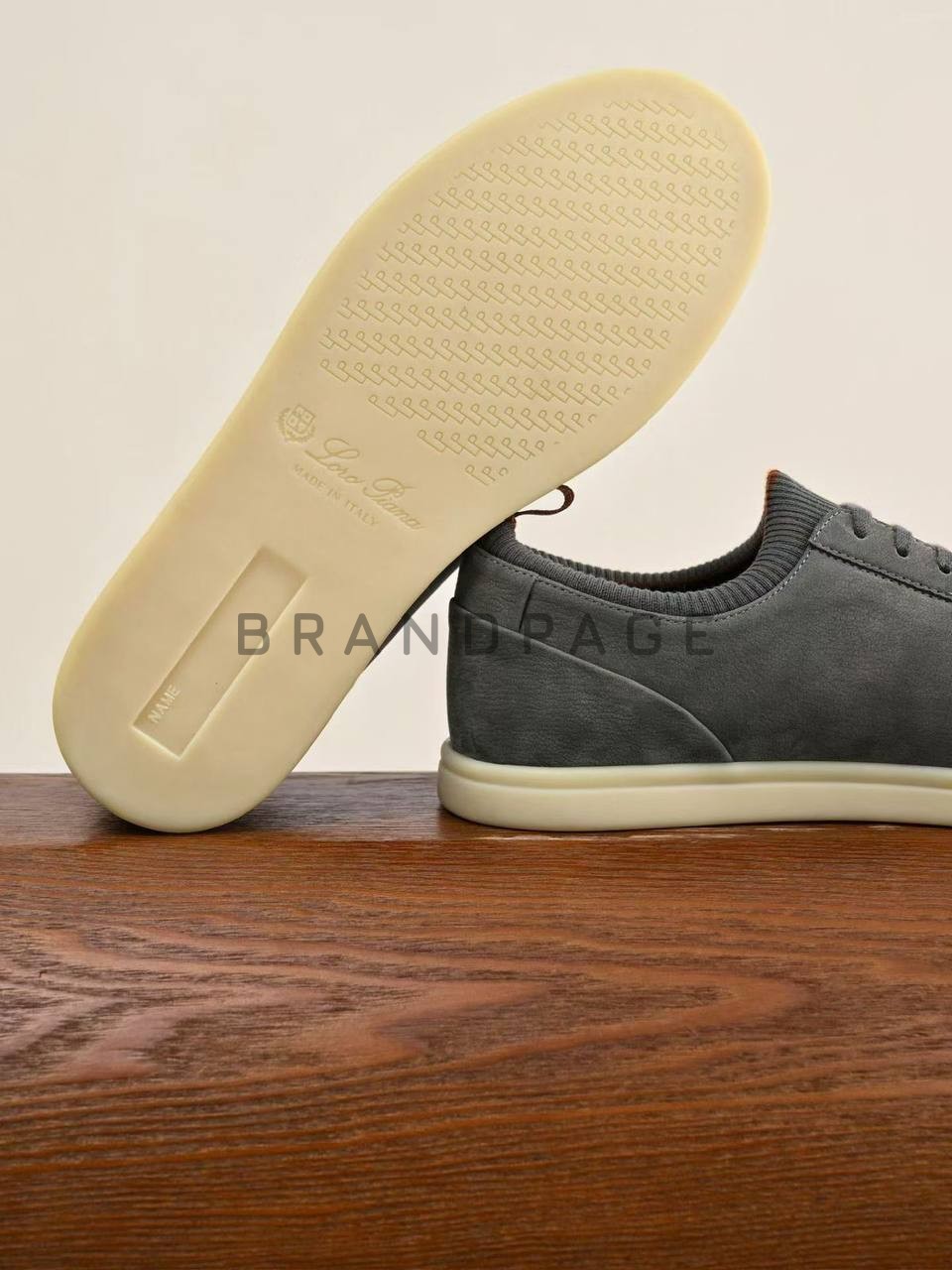 Кеды из телячьей кожи Loro Piana Soho walk sneaker Кеды из телячьей кожи Loro Piana Soho walk sneaker