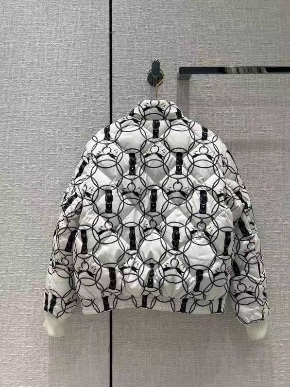 Элитный пуховик двухсторонний Hermes BP-20637 Элитный пуховик двухсторонний Hermes BP-20637