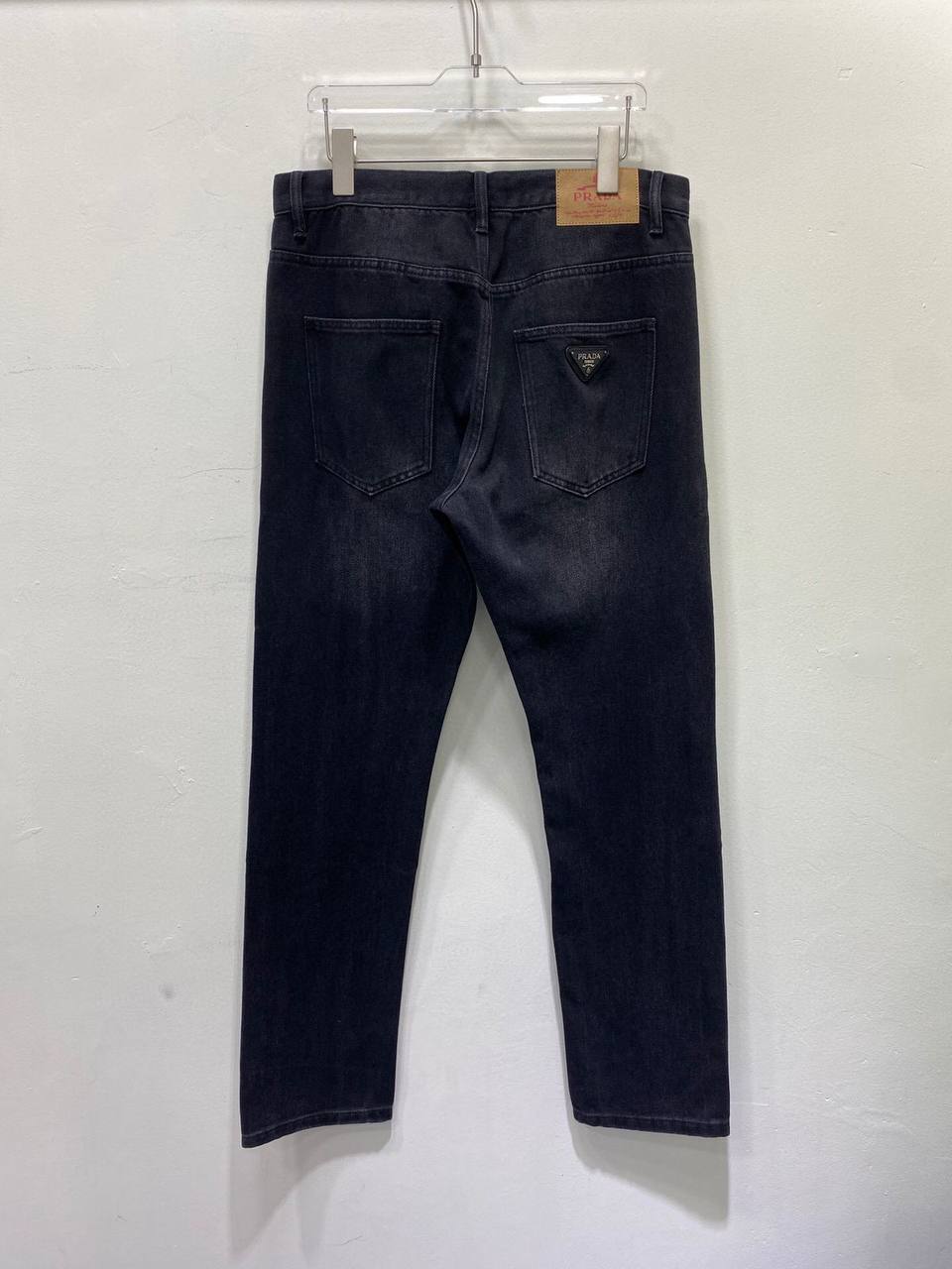 Джинсы Prada BP-53940 стильные Джинсы Prada BP-53940 стильные