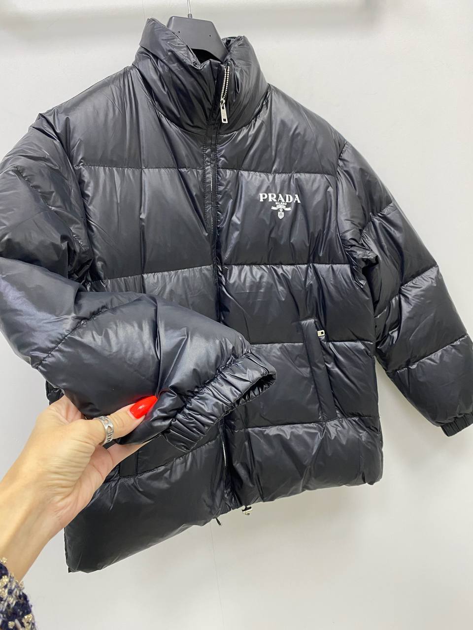 Трендовый пуховик Prada BP-20063 Трендовый пуховик Prada BP-20063