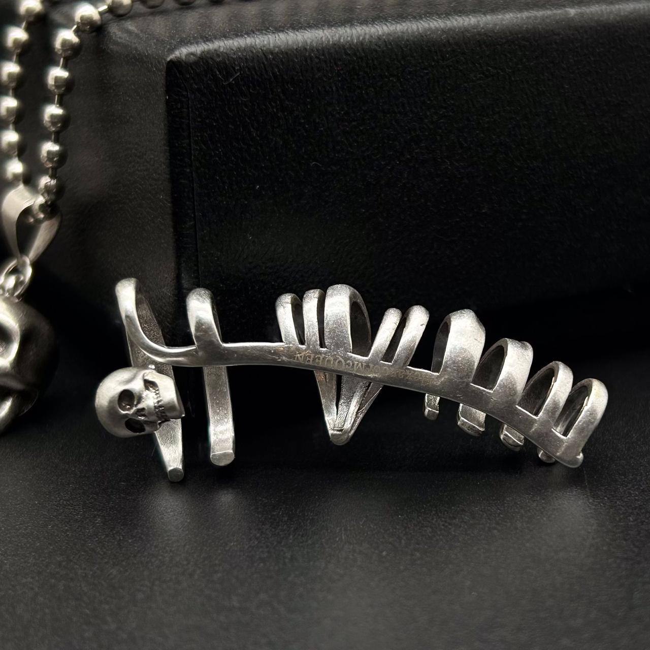 Коллекционный кафф Alexander McQueen BP-45390 Коллекционный кафф Alexander McQueen BP-45390