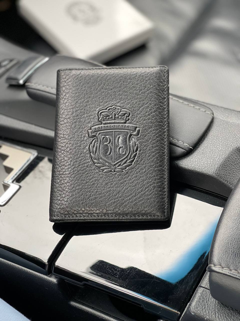 Обложка для паспорта Billionaire черная с лого BP-22632 Обложка для паспорта Billionaire черная с лого BP-22632